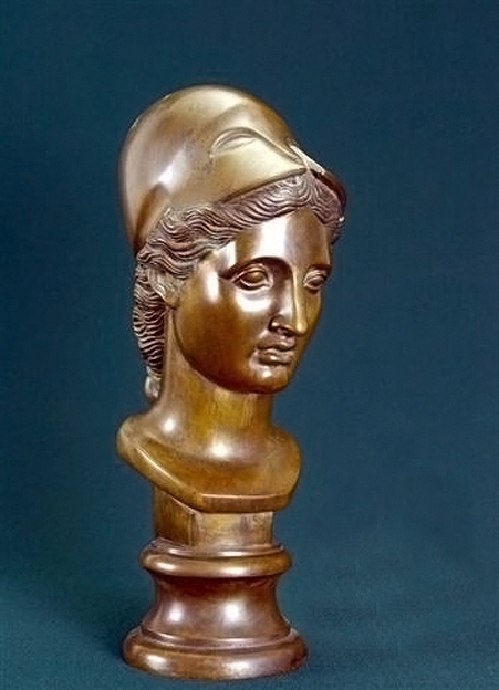 Статуя «Афина».